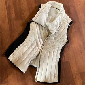 Calvin Klein performance vest euc medium